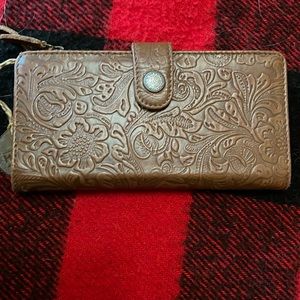 Brown leather Myra Bag wallet
